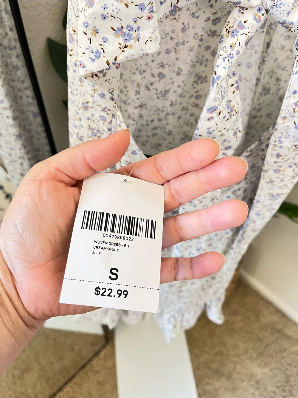 🪻Forever 21 White Mini Dress with Lavender Floral Print - Picture 6 of 8